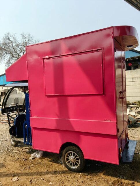 Food van Setup on E Rickshaw