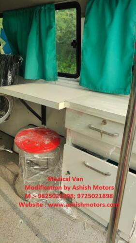 Medical Clinic Van Manufacturer